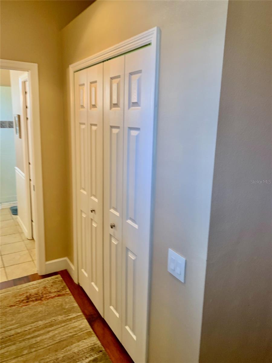 BOBCAT TRAIL - Residential Lease