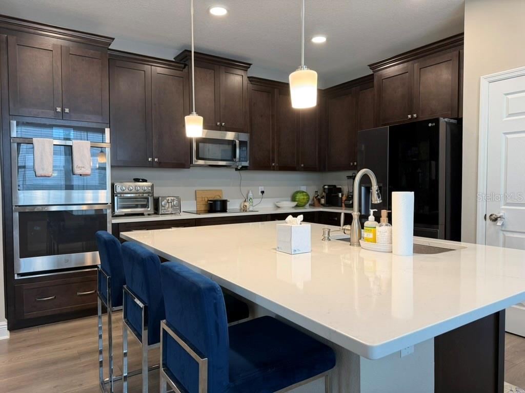WHISPERING OAKS PRESERVE - Residential
