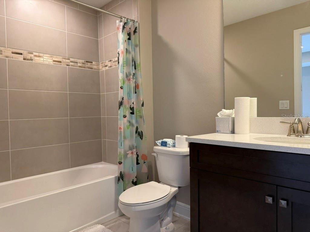 WHISPERING OAKS PRESERVE - Residential