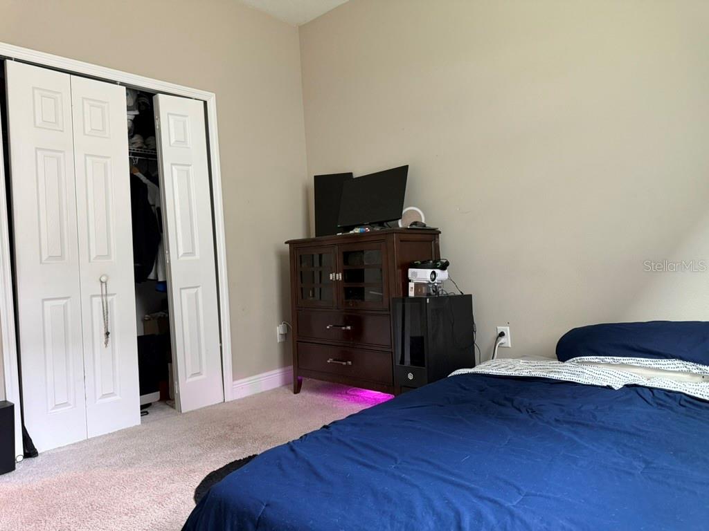 WHISPERING OAKS PRESERVE - Residential