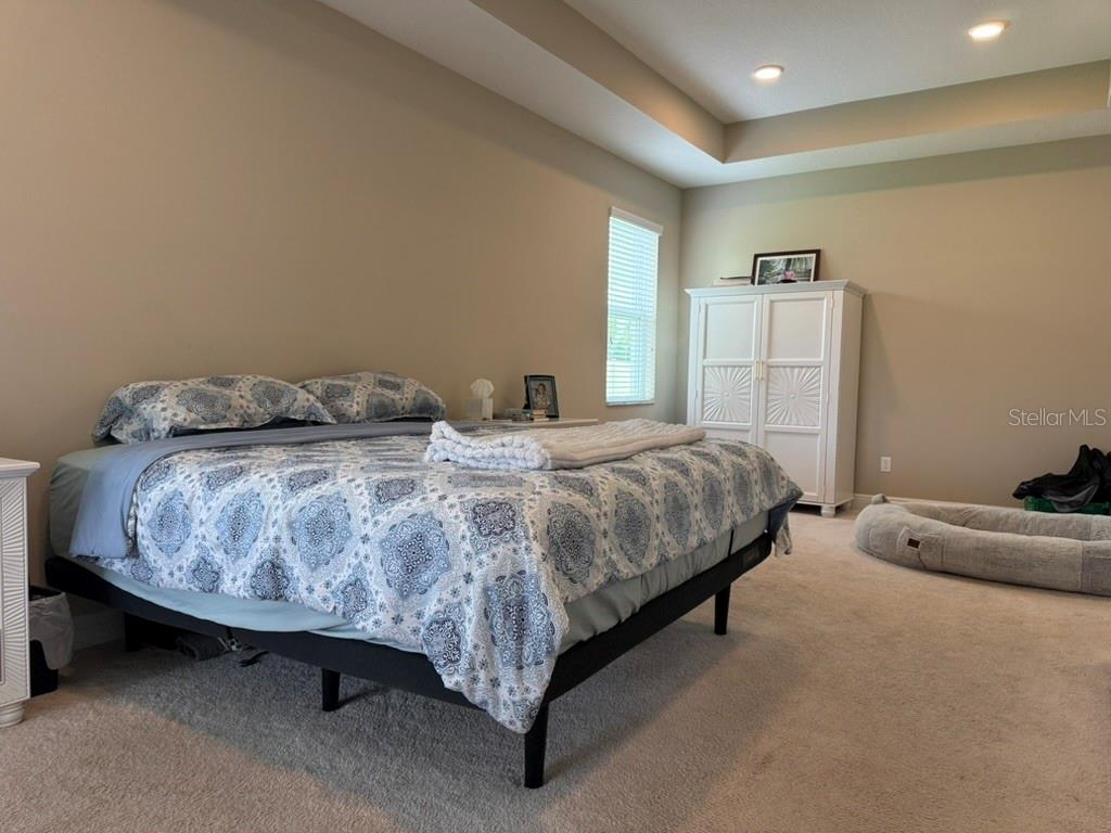 WHISPERING OAKS PRESERVE - Residential
