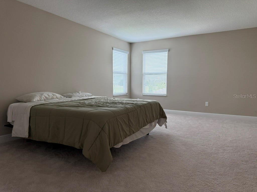 WHISPERING OAKS PRESERVE - Residential