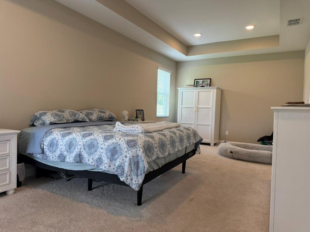 WHISPERING OAKS PRESERVE - Residential