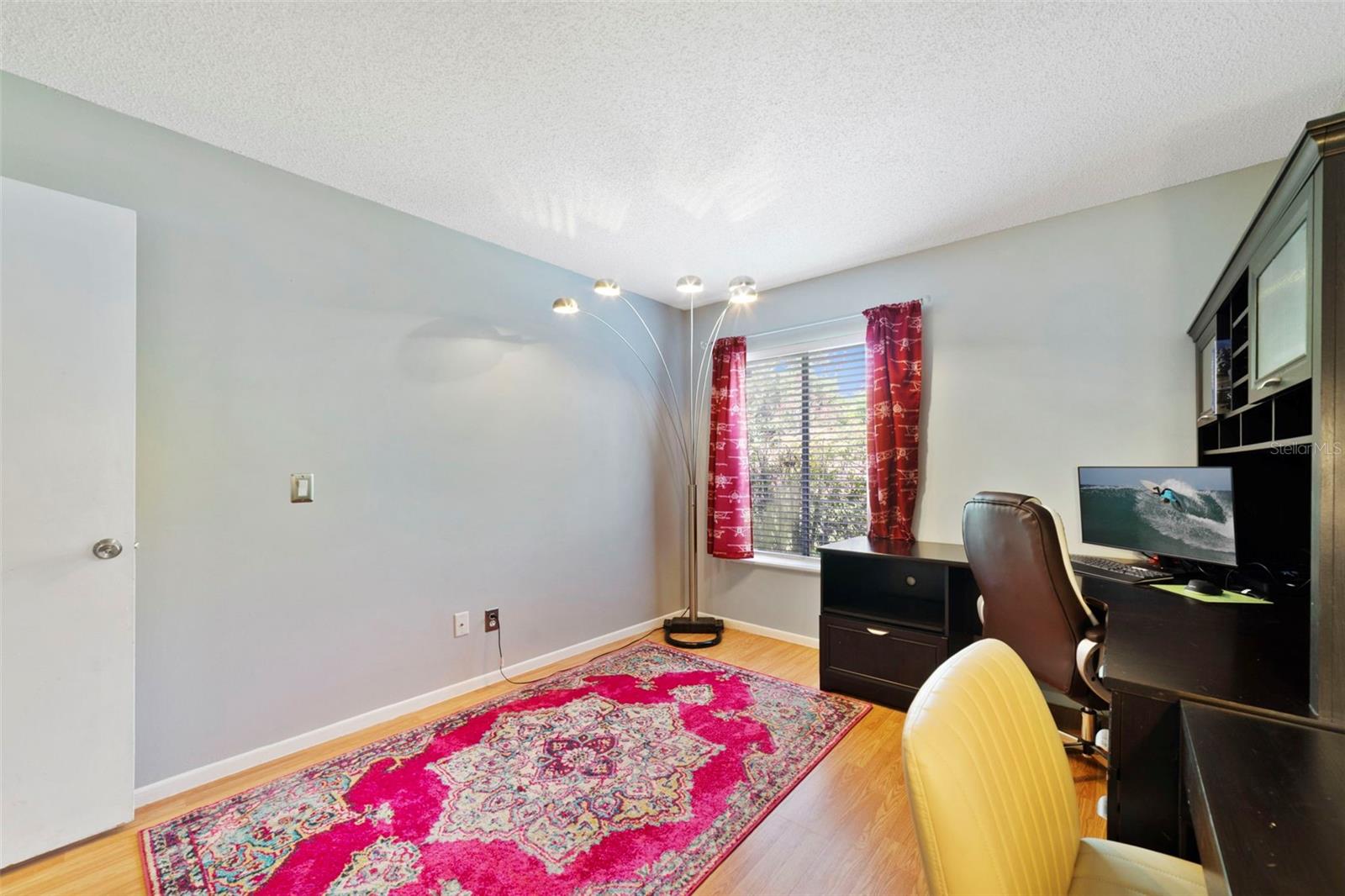 COUNTRY PLACE - Residential