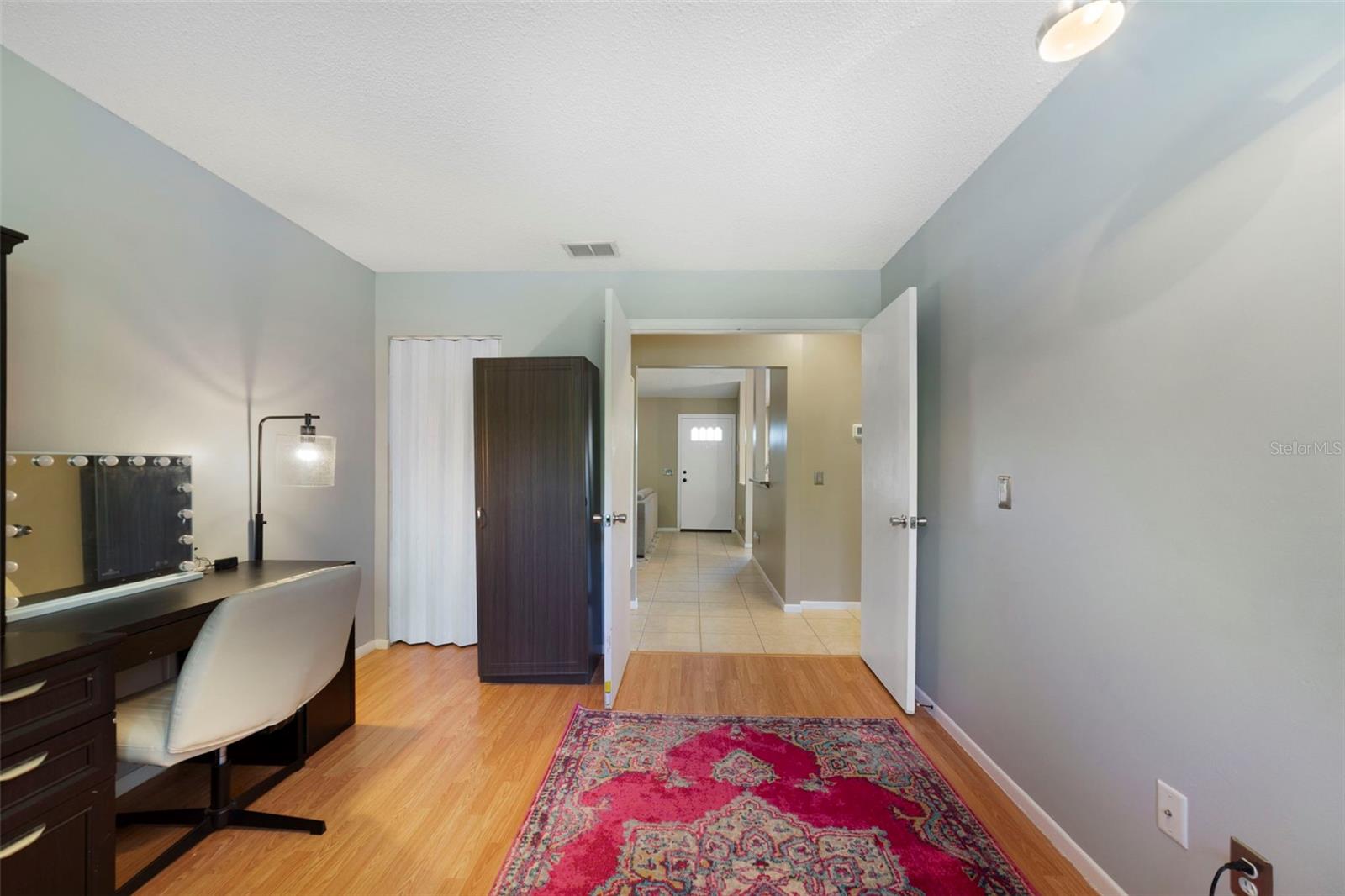 COUNTRY PLACE - Residential