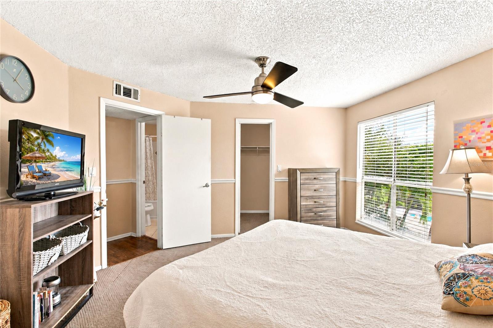 BRIDGEWATER PLACE CONDO - Residential