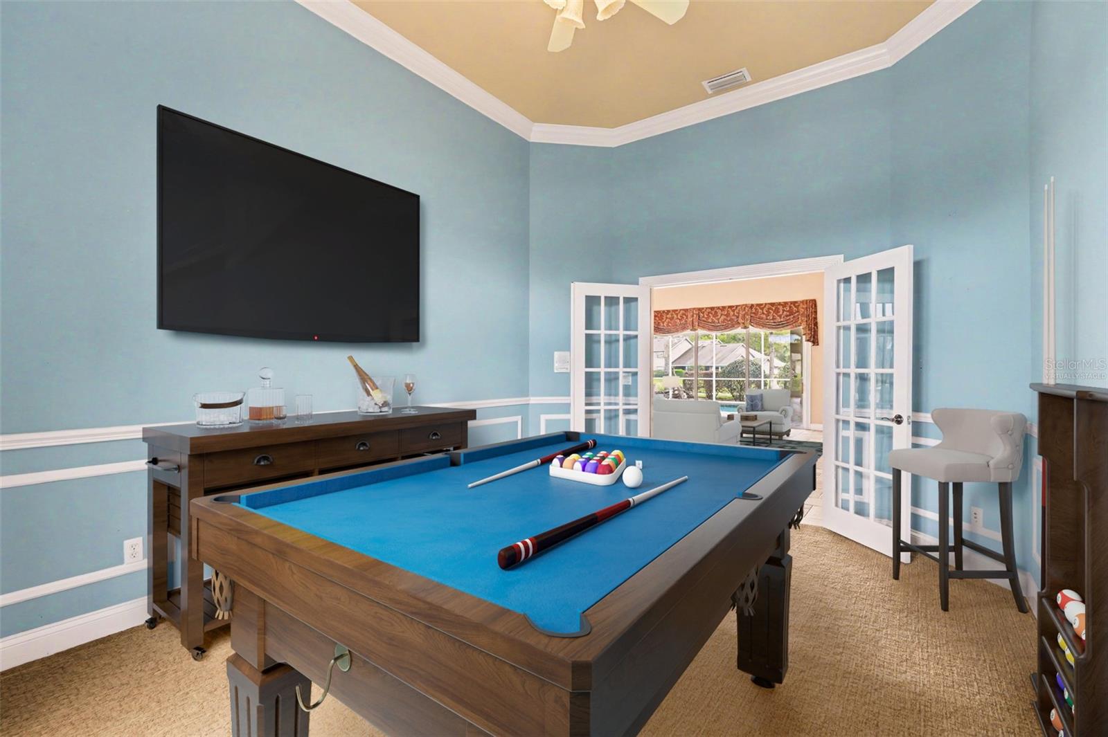 SPRUCE CREEK FLY IN - Residential