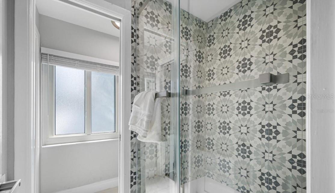 HARBOR HILLS ESTATES - Residential