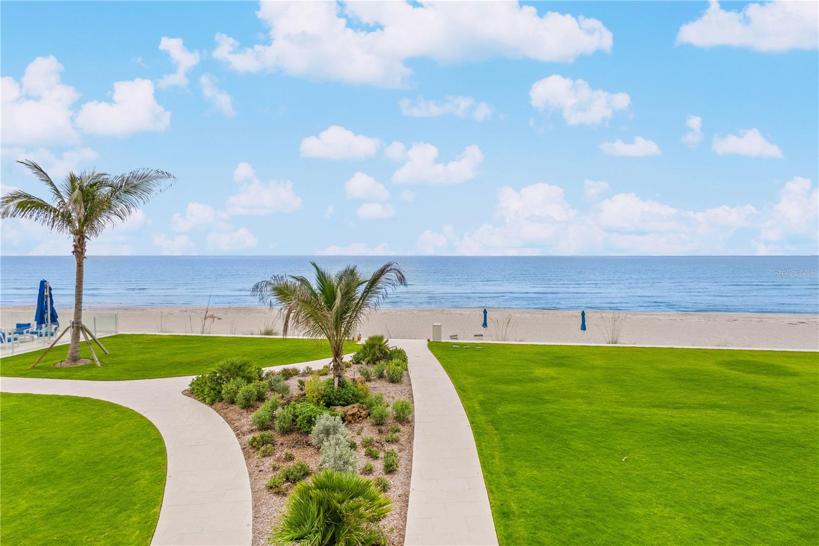LONGBOAT KEY TOWERS - Residential