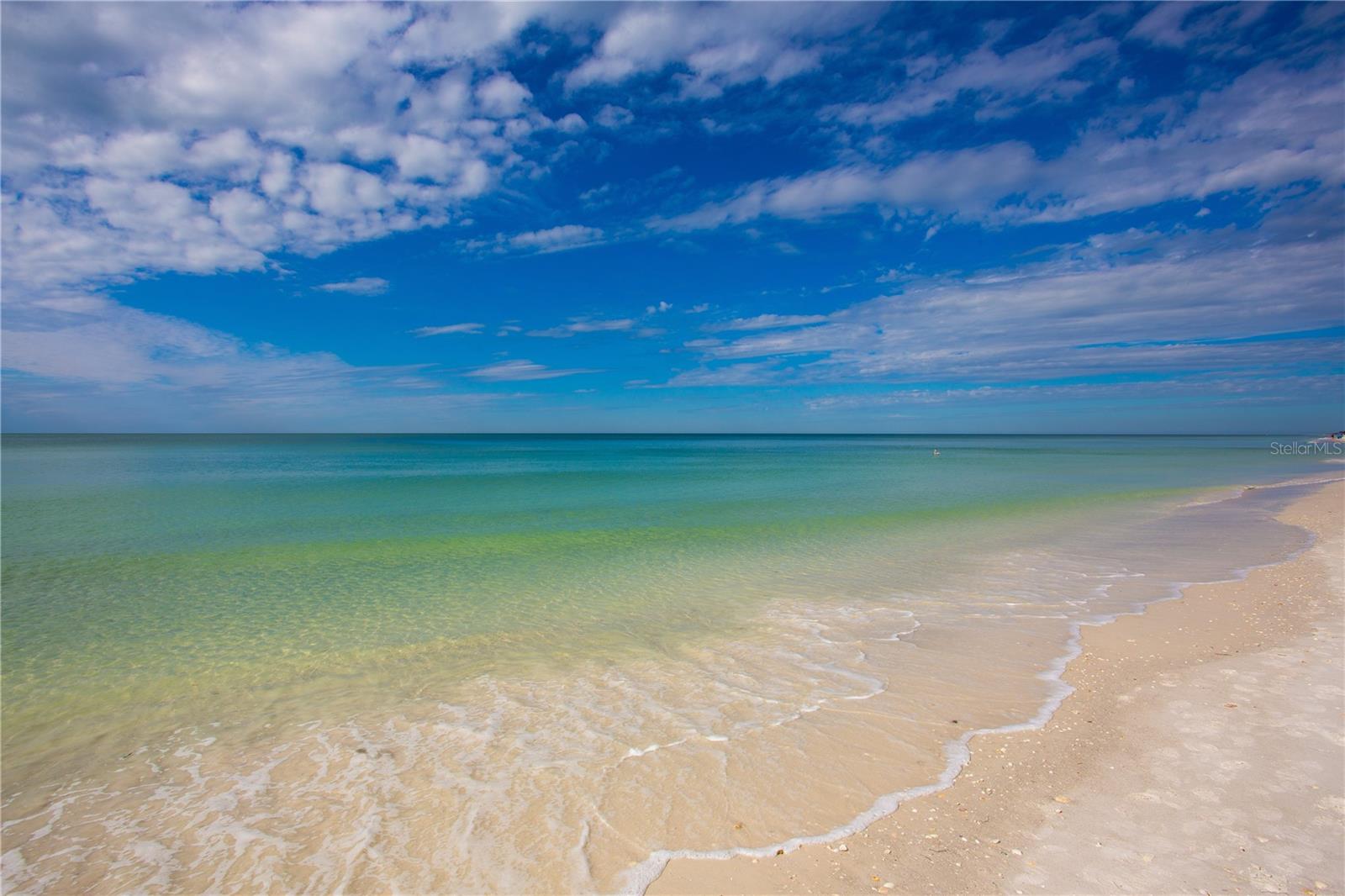 LONGBOAT KEY TOWERS - Residential