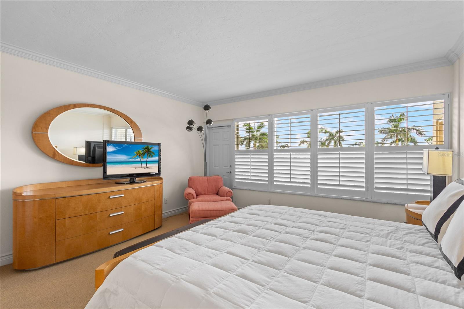 LONGBOAT KEY TOWERS - Residential