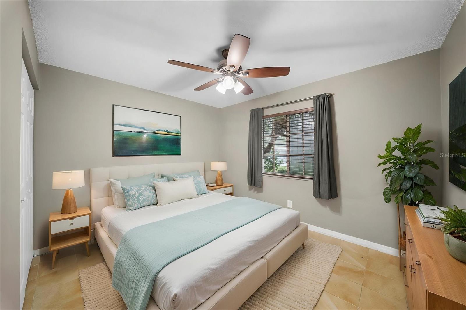 VILLAGES AT EMERALD LAKES FOUR - Residential