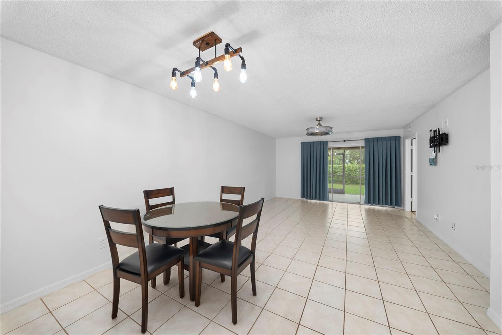 VILLAGES AT EMERALD LAKES FOUR - Residential