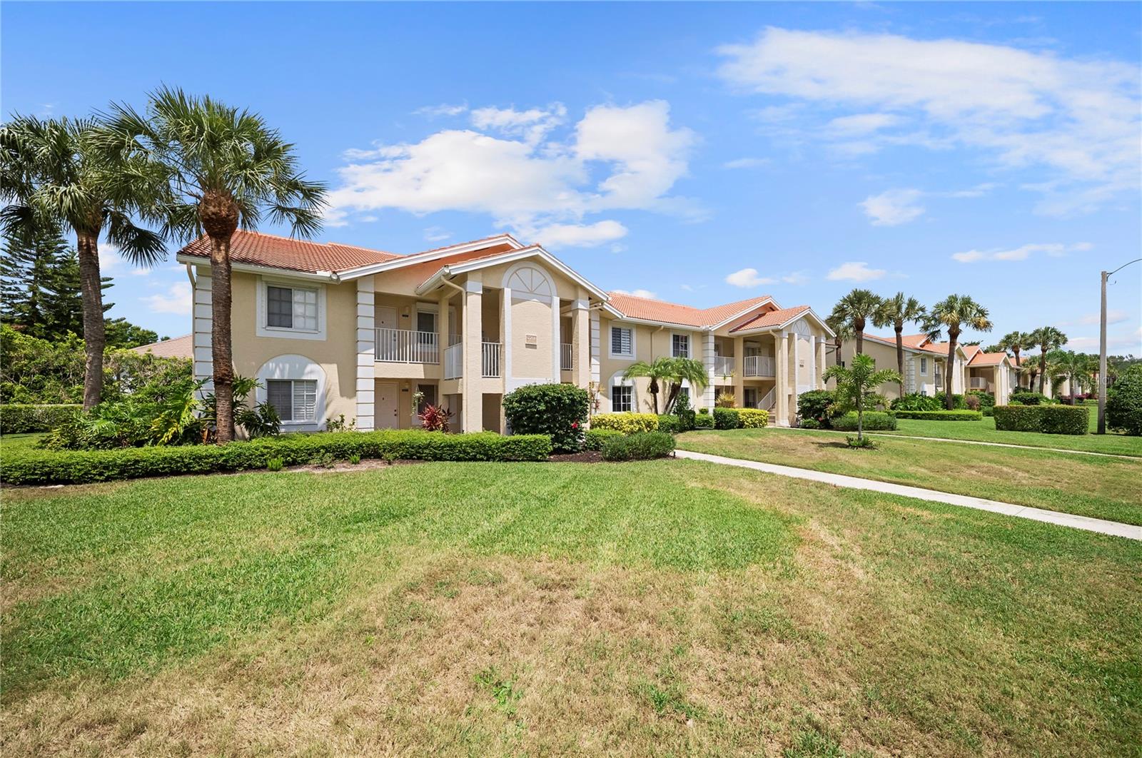 VILLAGES AT EMERALD LAKES FOUR - Residential