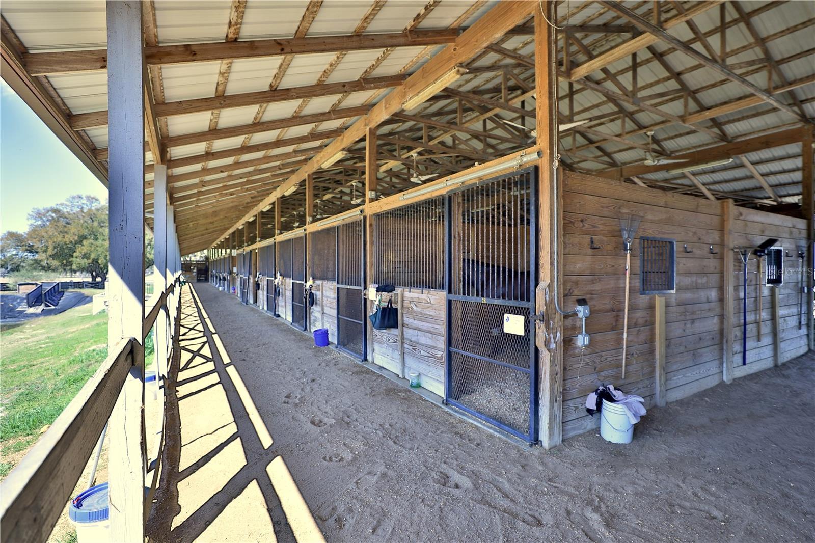 ACREAGE NONSUB - Residential