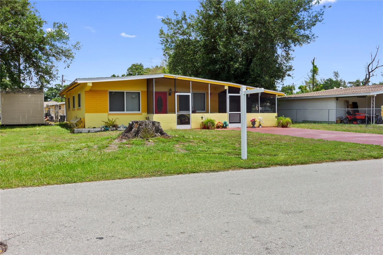 HILLCREST - Residential