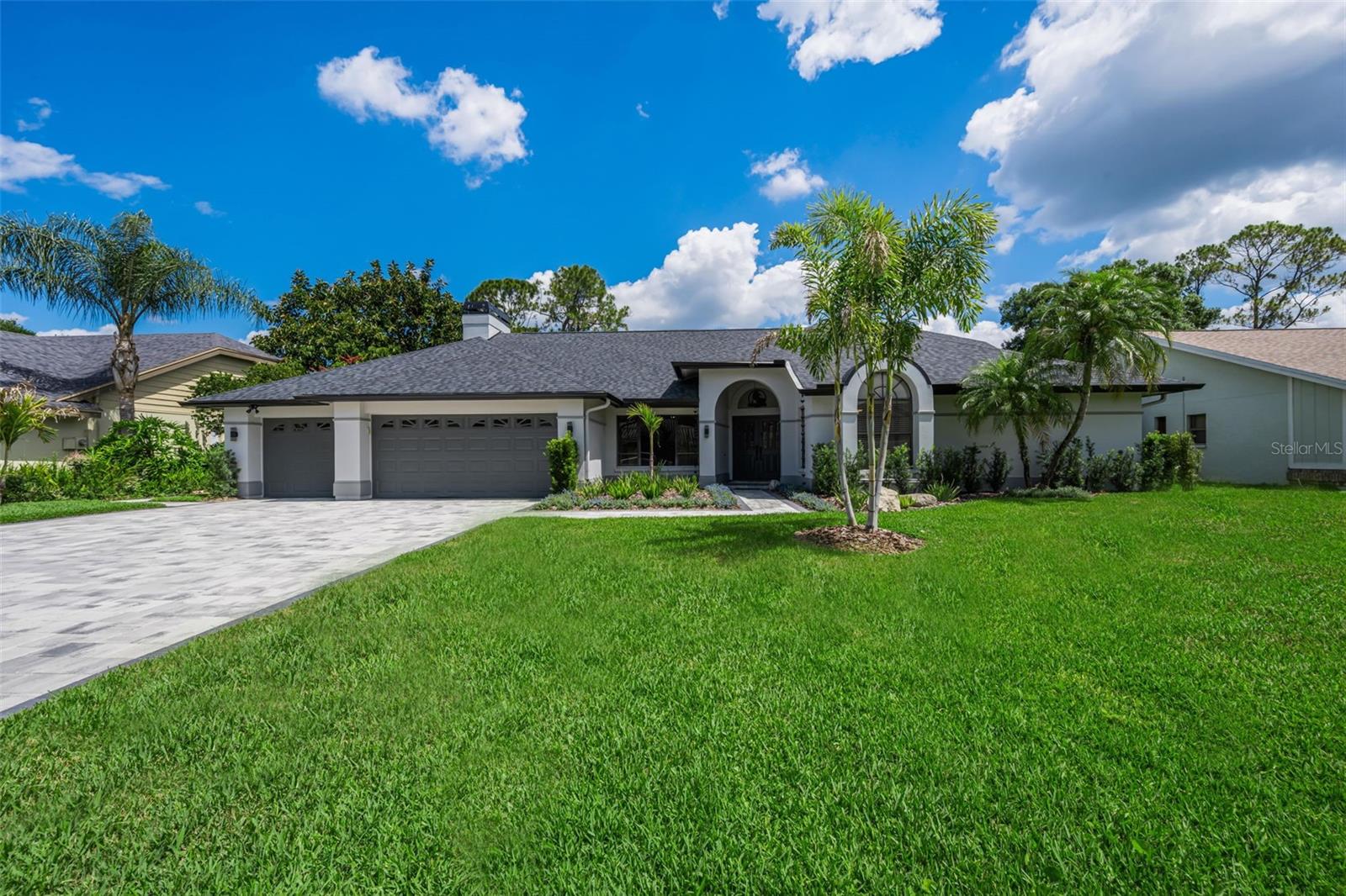 BELLE MEADE - Residential