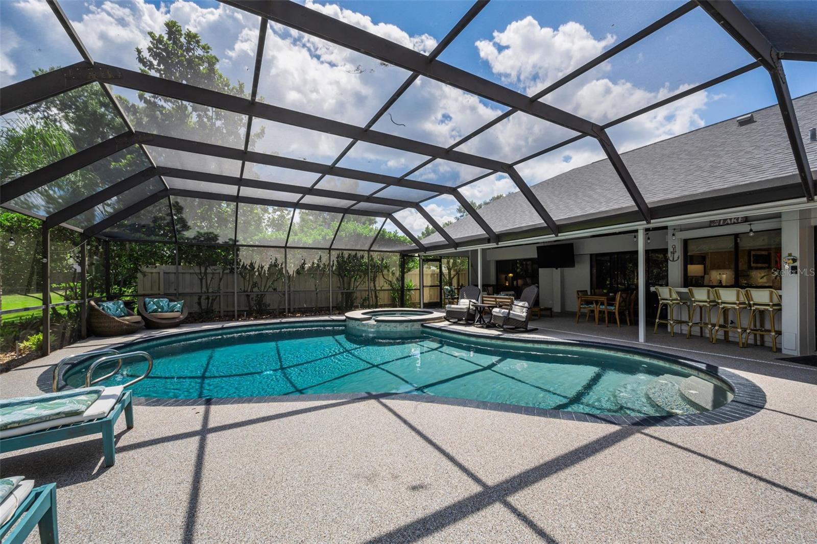 BELLE MEADE - Residential