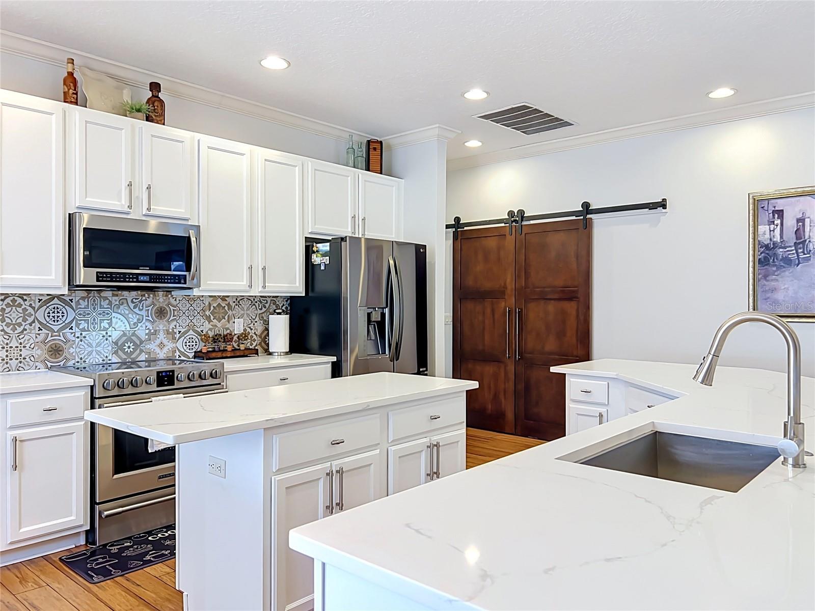 AVALON PARK SOUTH PH 01 - Residential