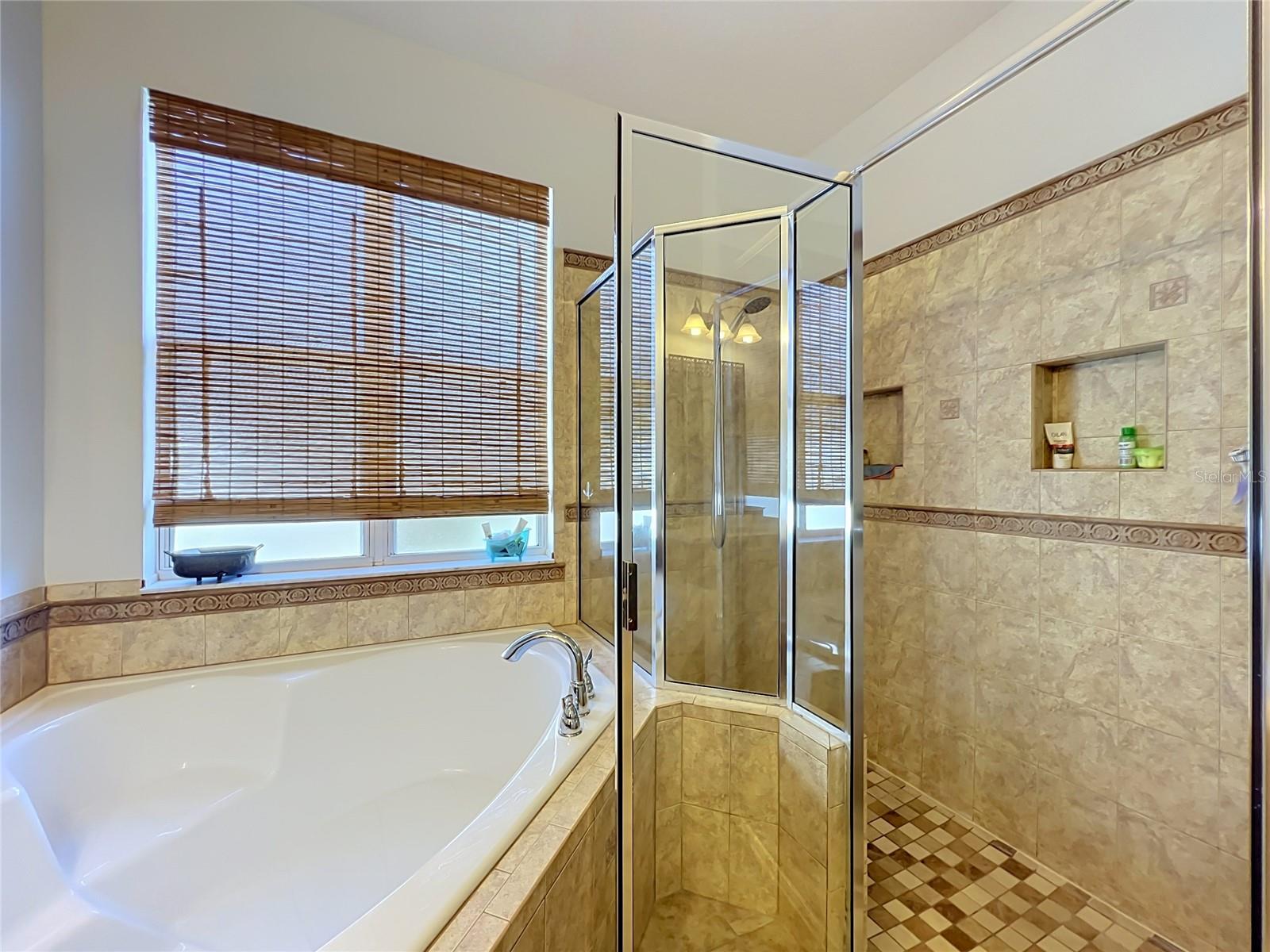 AVALON PARK SOUTH PH 01 - Residential