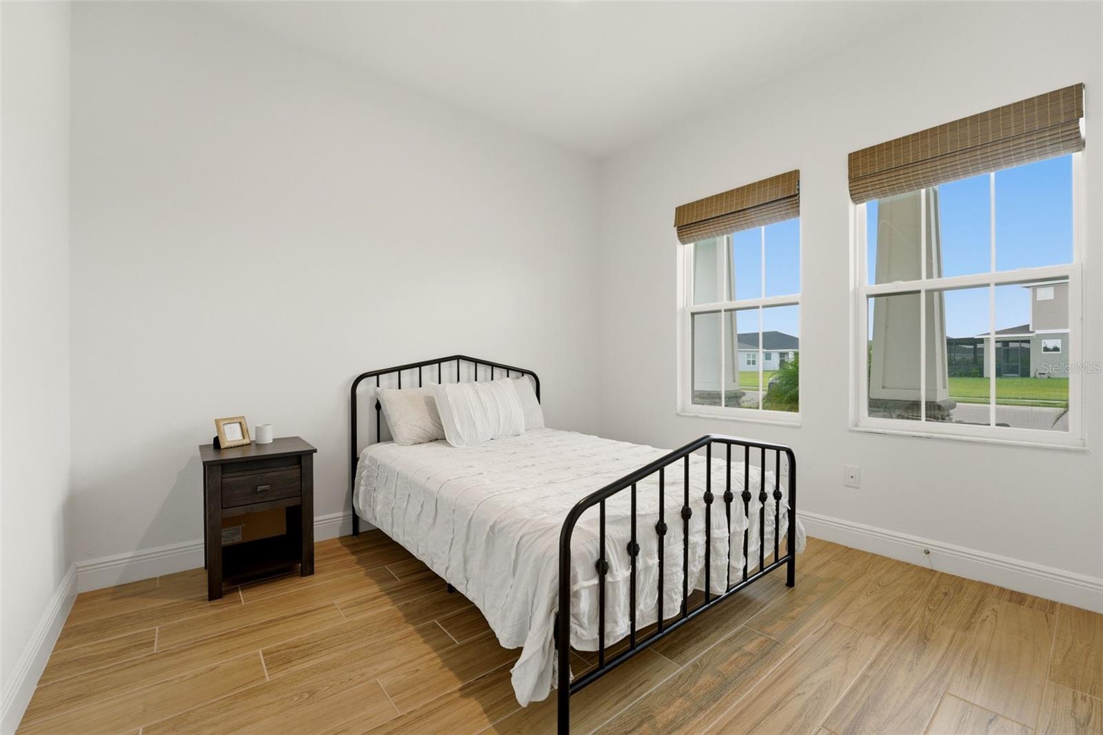 MORGANS GLEN PH IA, IB, IC, IIA & IIB - Residential Lease