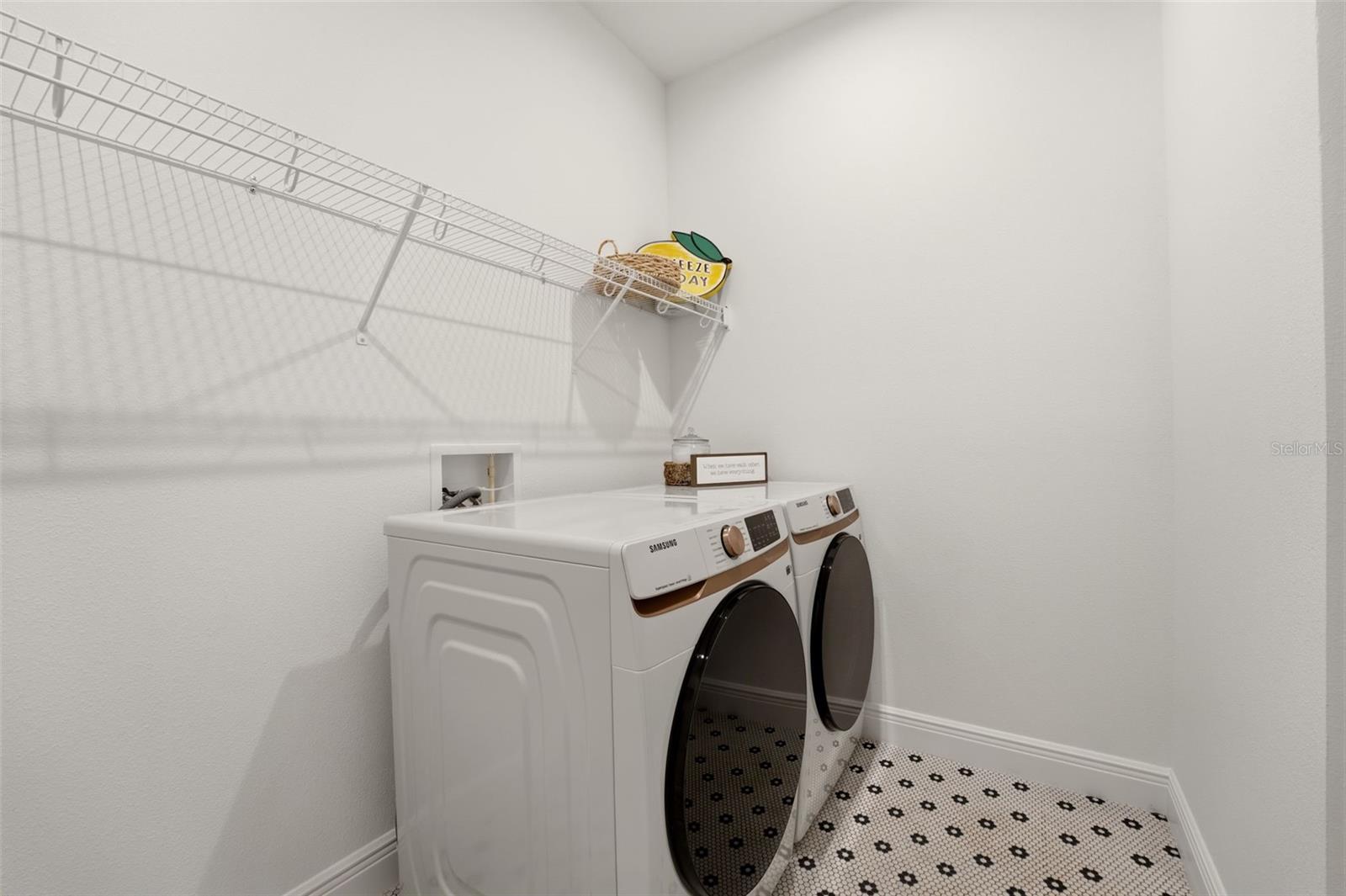 MORGANS GLEN PH IA, IB, IC, IIA & IIB - Residential Lease