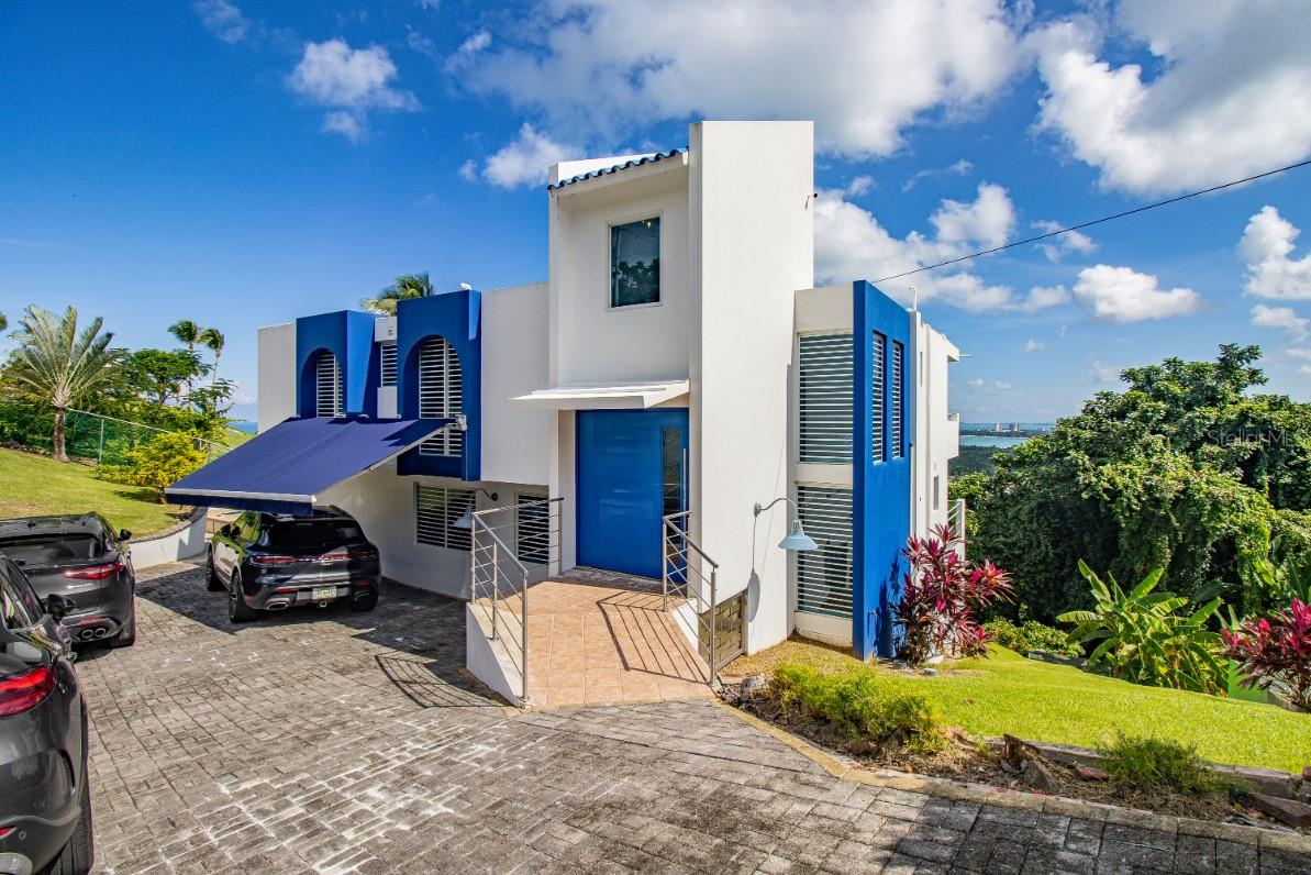 CASA AZUL (RIOMAR LAS PICUAS) - Residential