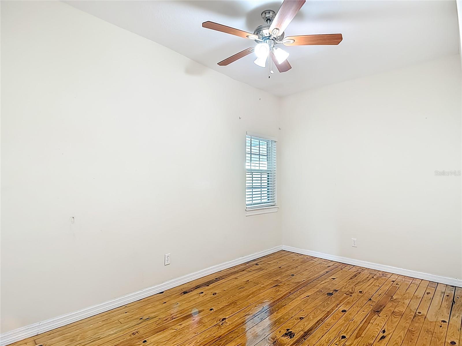 GRAHAMS JAMES RESUB N - Residential
