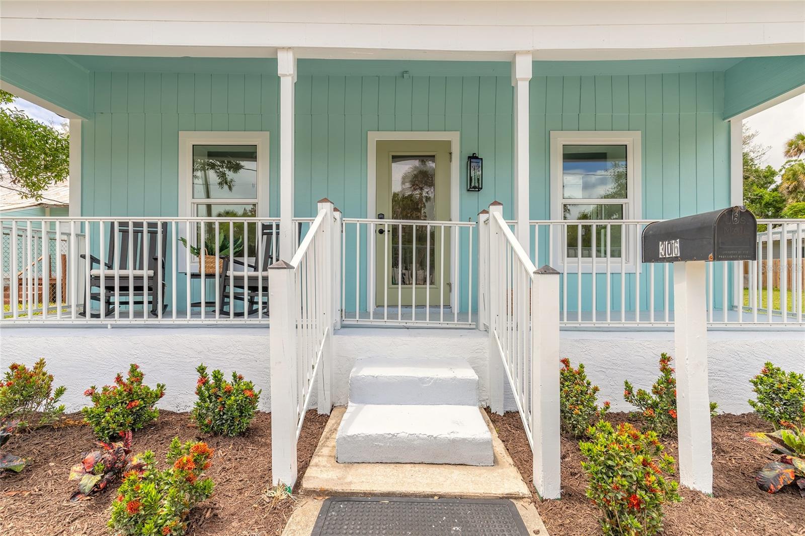 SHELDONS NEW SMYRNA - Commercial Sale