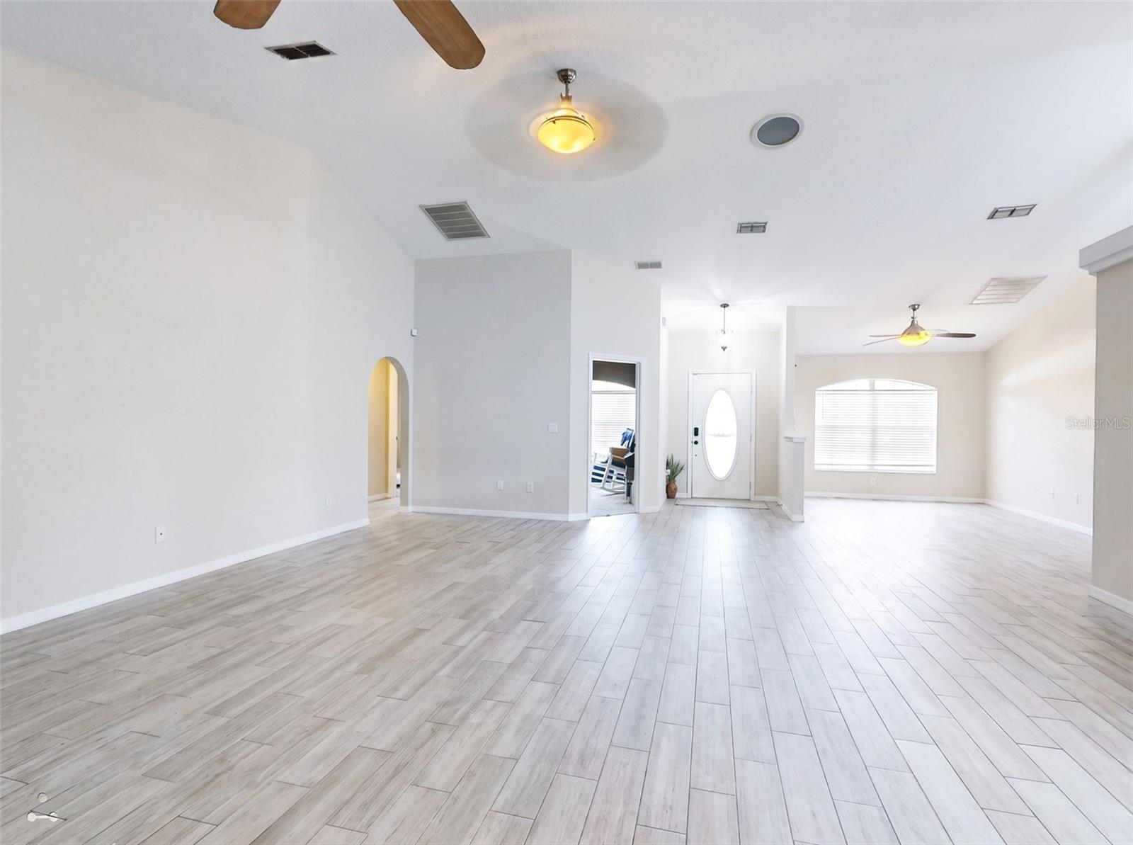OCALA WATERWAY / KINGSLAND COUNTRY ESTATES - Residential