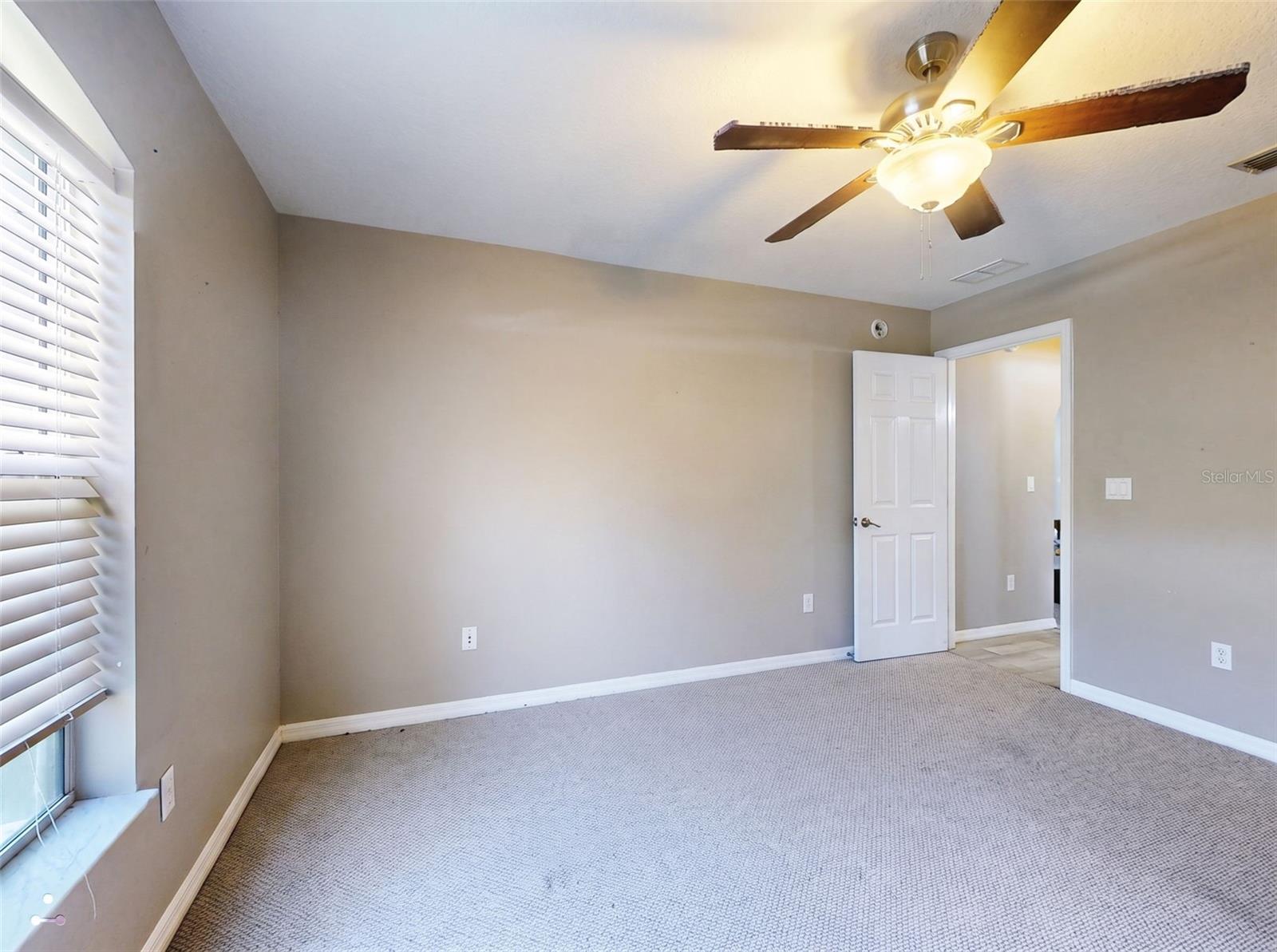 OCALA WATERWAY / KINGSLAND COUNTRY ESTATES - Residential
