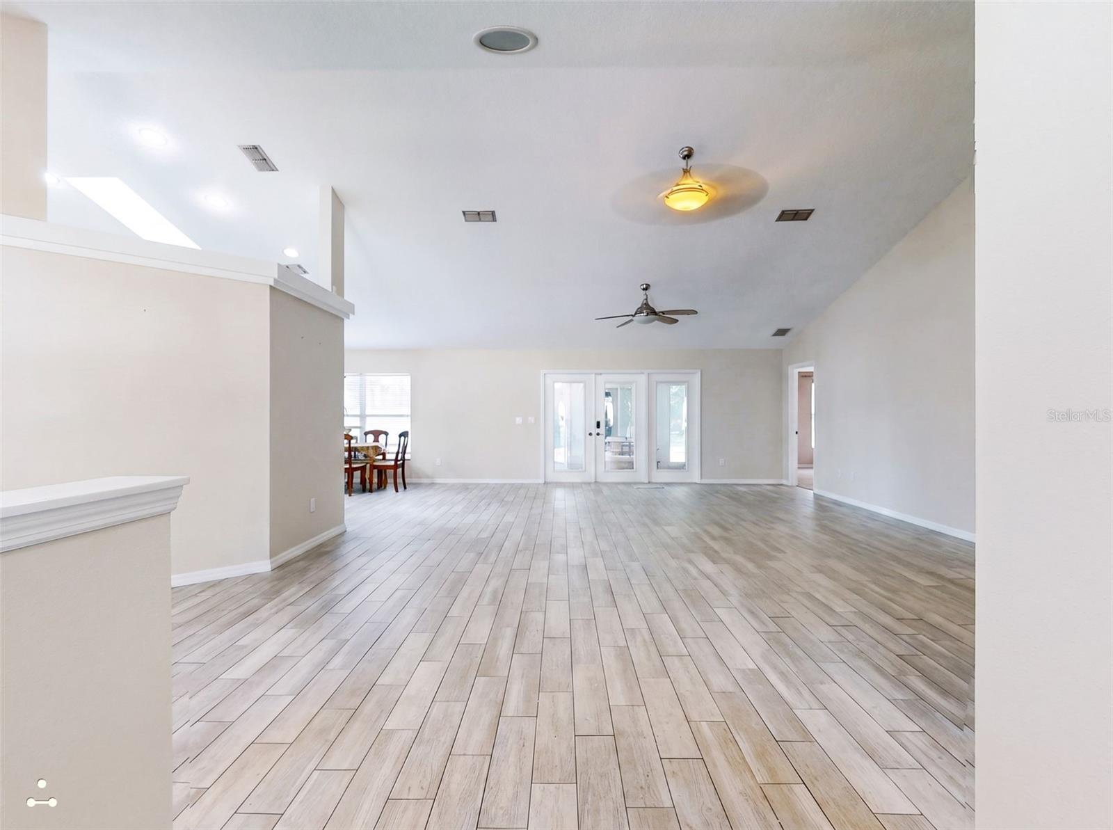 OCALA WATERWAY / KINGSLAND COUNTRY ESTATES - Residential