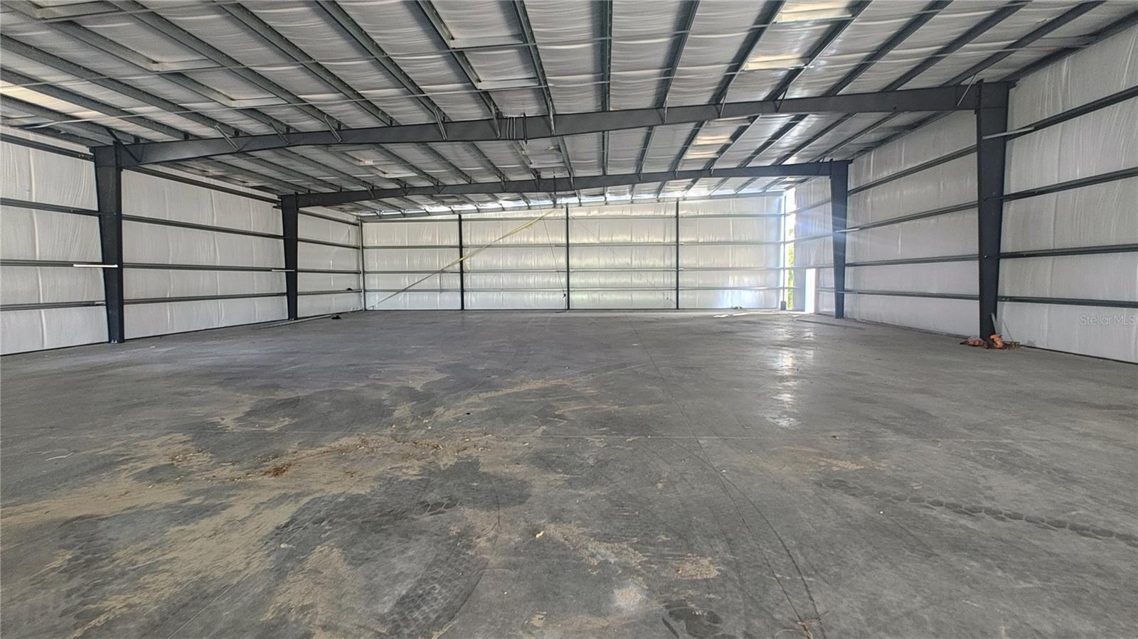 TOWN/BELLEVIEW - Commercial Sale