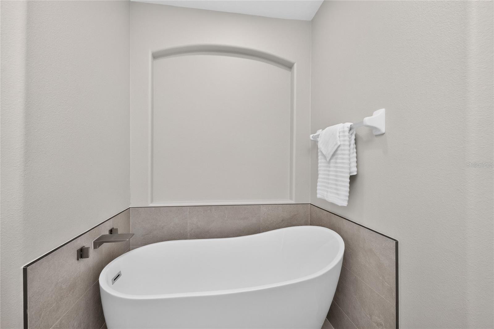 CHESTNUT CREEK PATIO HOMES - Residential