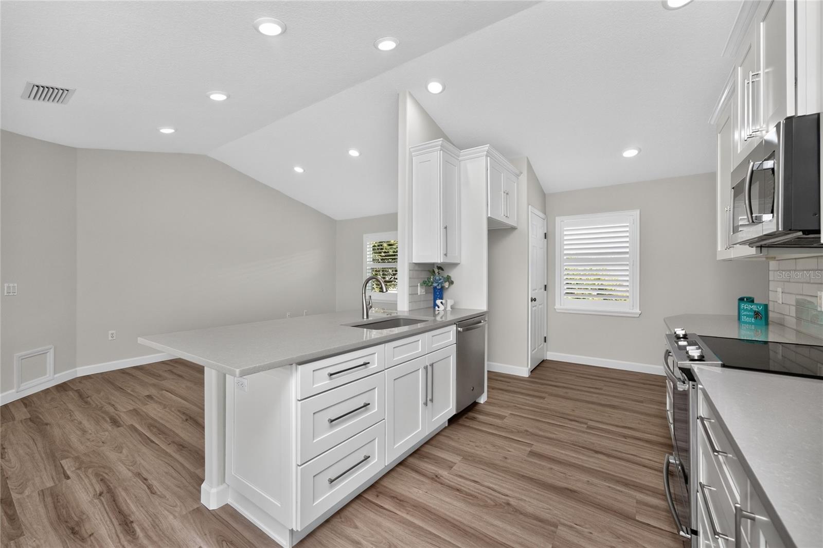CHESTNUT CREEK PATIO HOMES - Residential