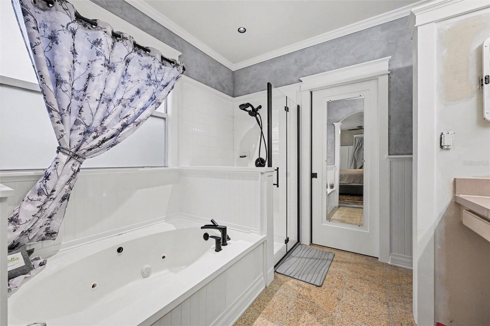 EAGLES NEST PH 02 - Residential