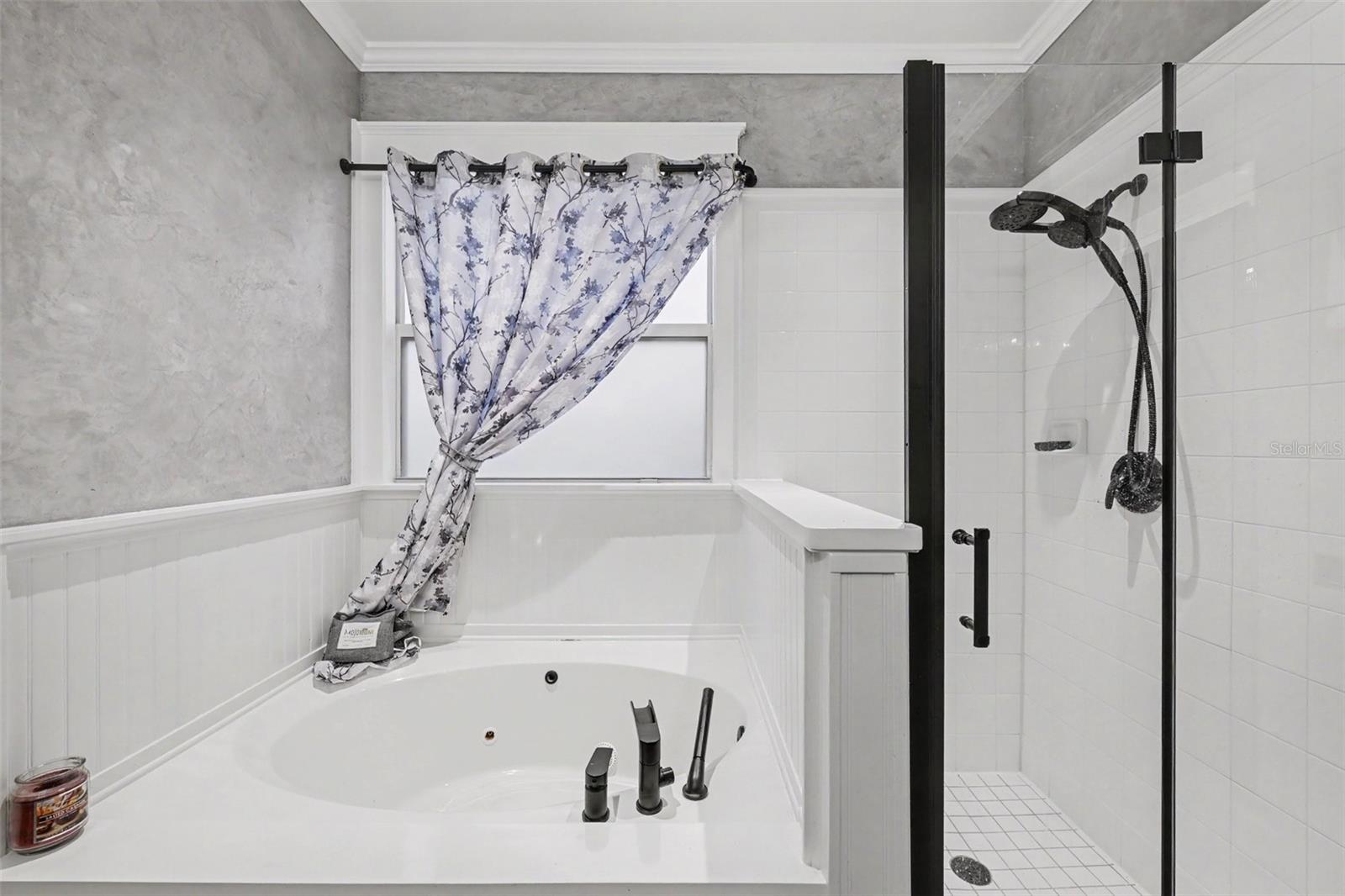 EAGLES NEST PH 02 - Residential