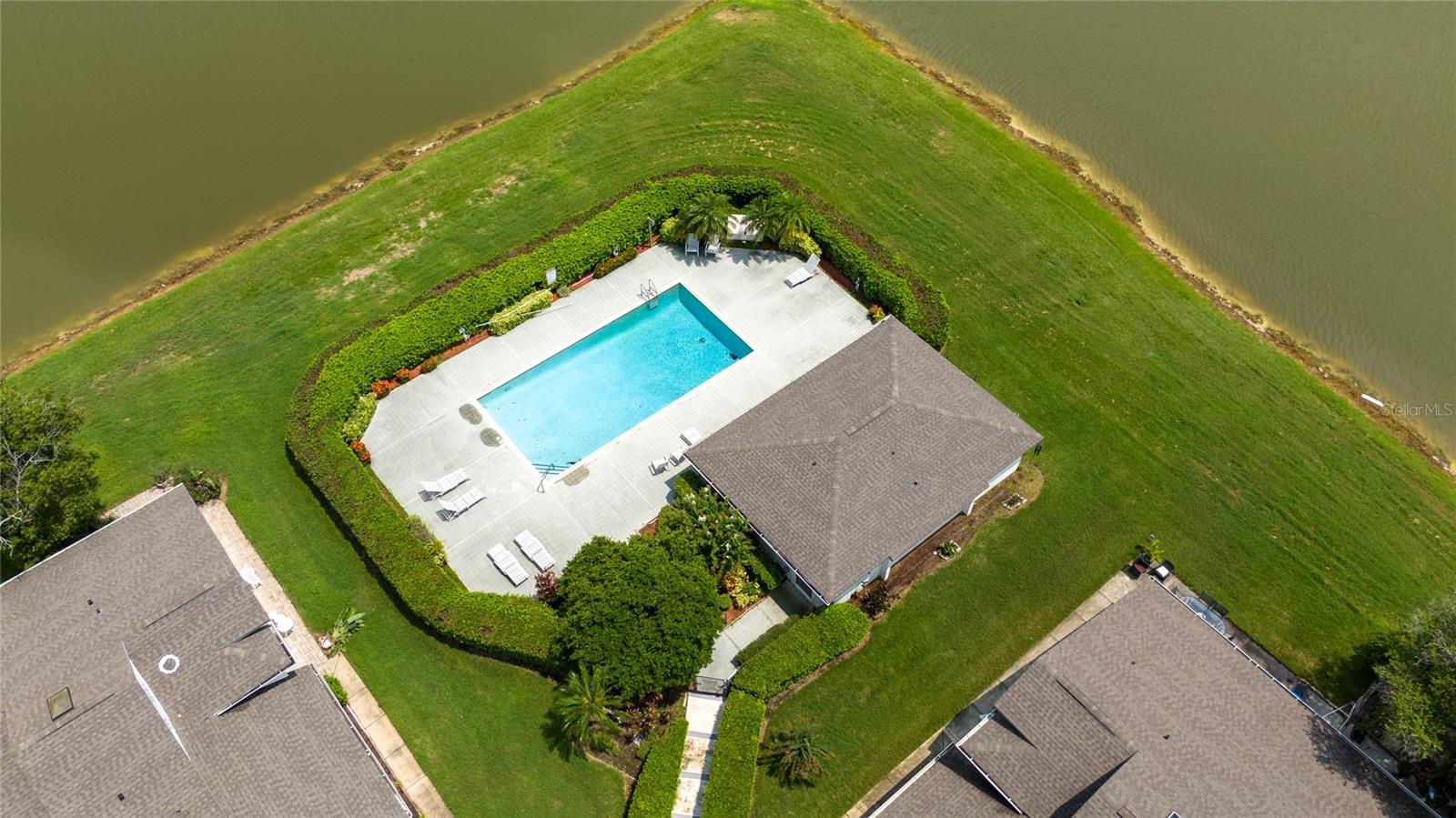 BVL LAKEPOINTE TWNHMS - Residential Lease