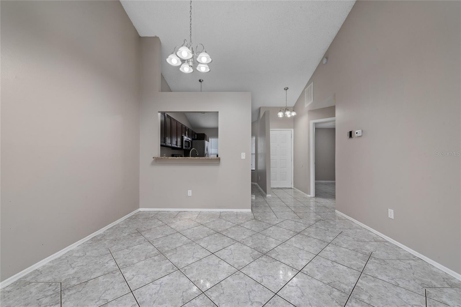BVL LAKEPOINTE TWNHMS - Residential Lease