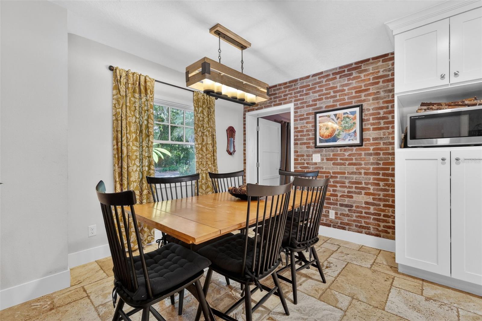 MOUNT DORA ORANGE HILL - Residential