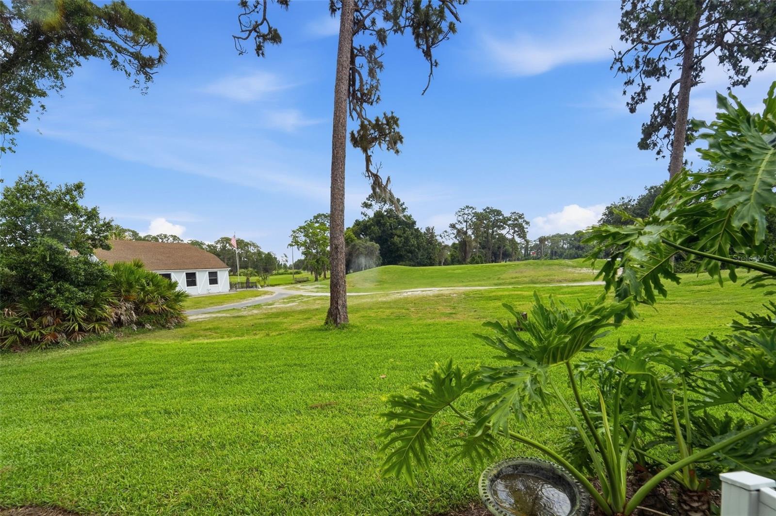 SWALLOWS GOLF VILLAS UNIT 01A PH 01 CONDO - Residential