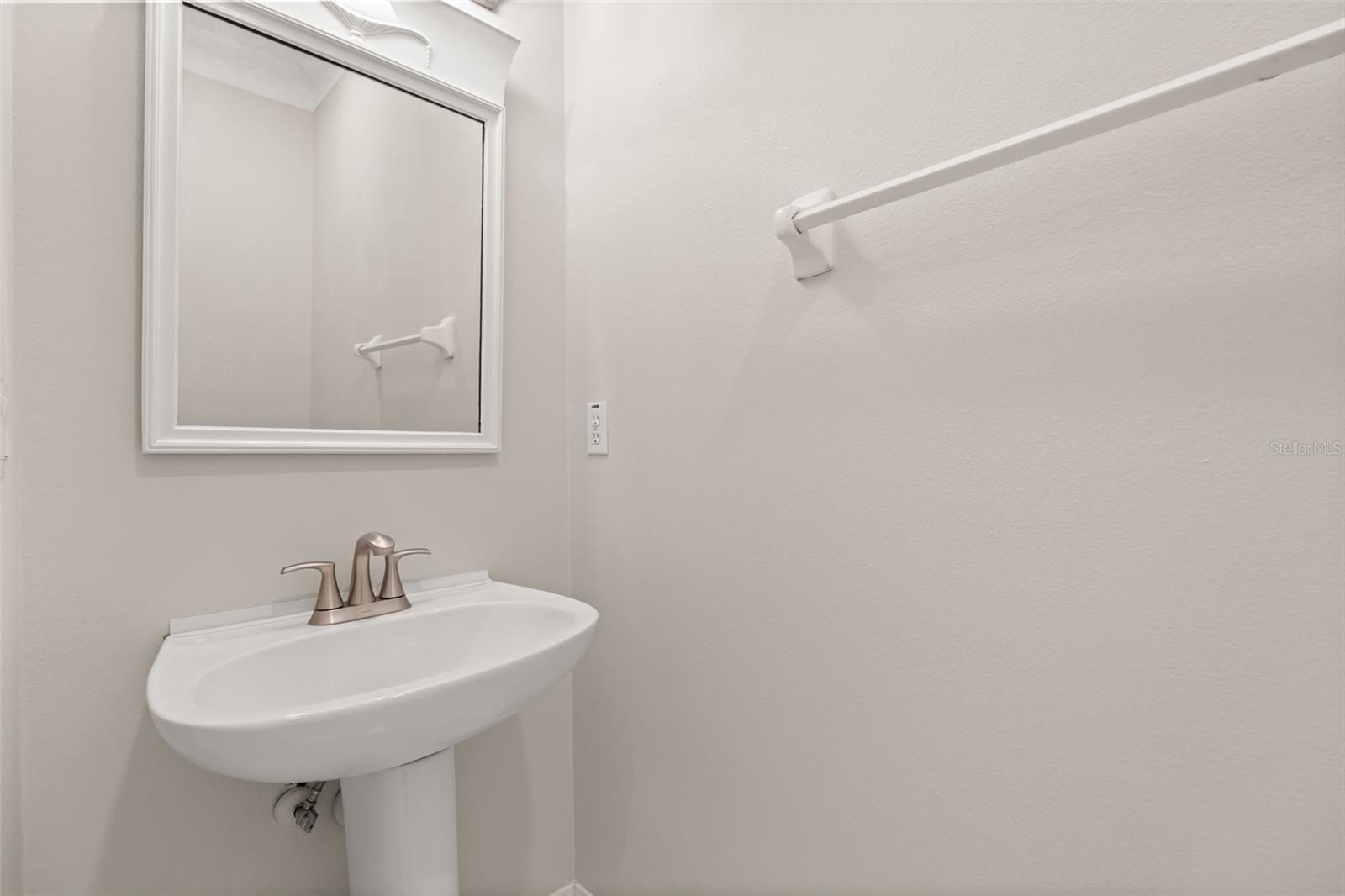 GATLIN GARDENS - Residential