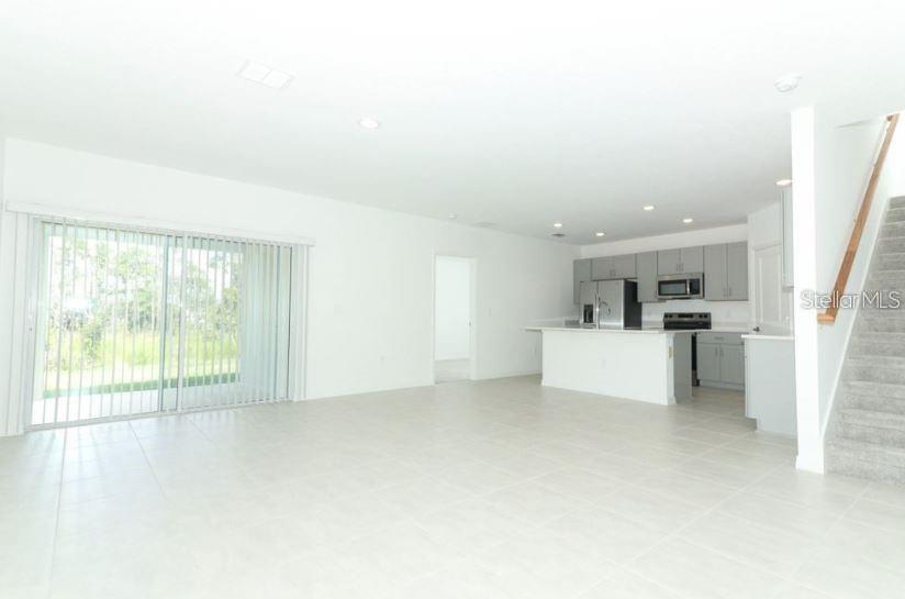 MARION CREEK ESTATES - Residential