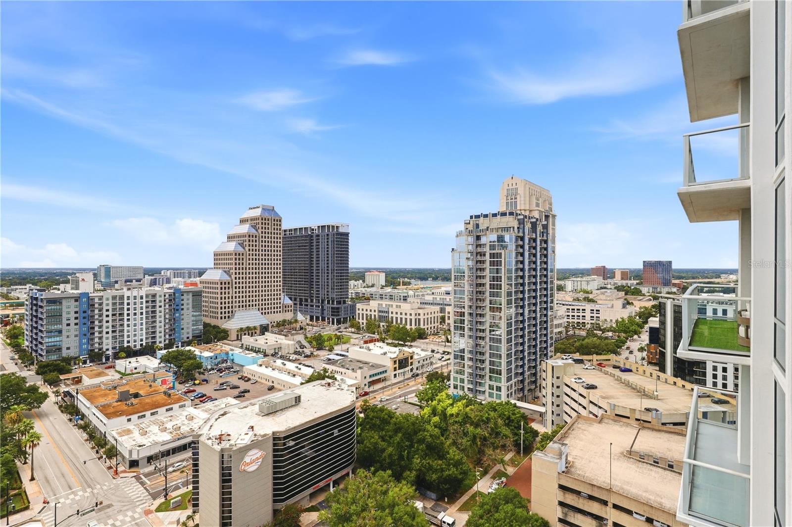 VUE/LK EOLA - Residential