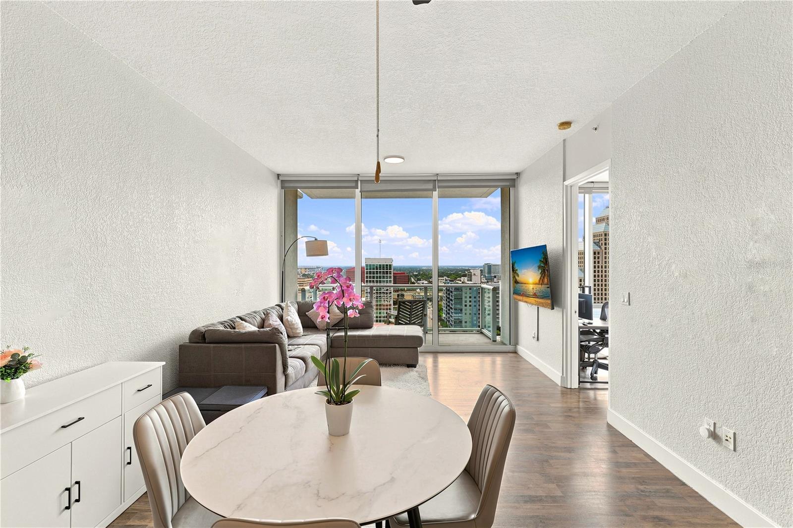 VUE/LK EOLA - Residential