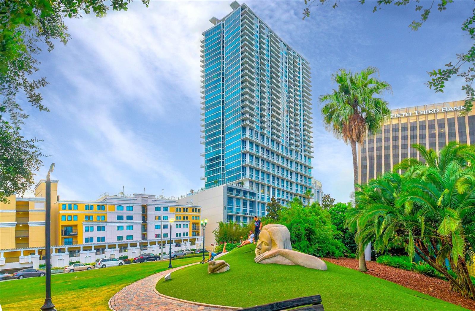 VUE/LK EOLA - Residential