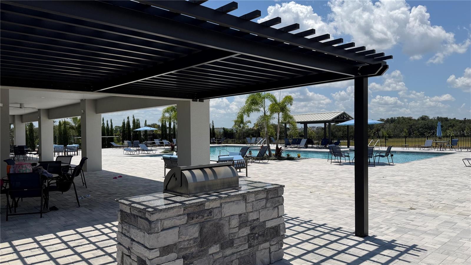 EDEN CREST TOWNHOMES - Residential Lease