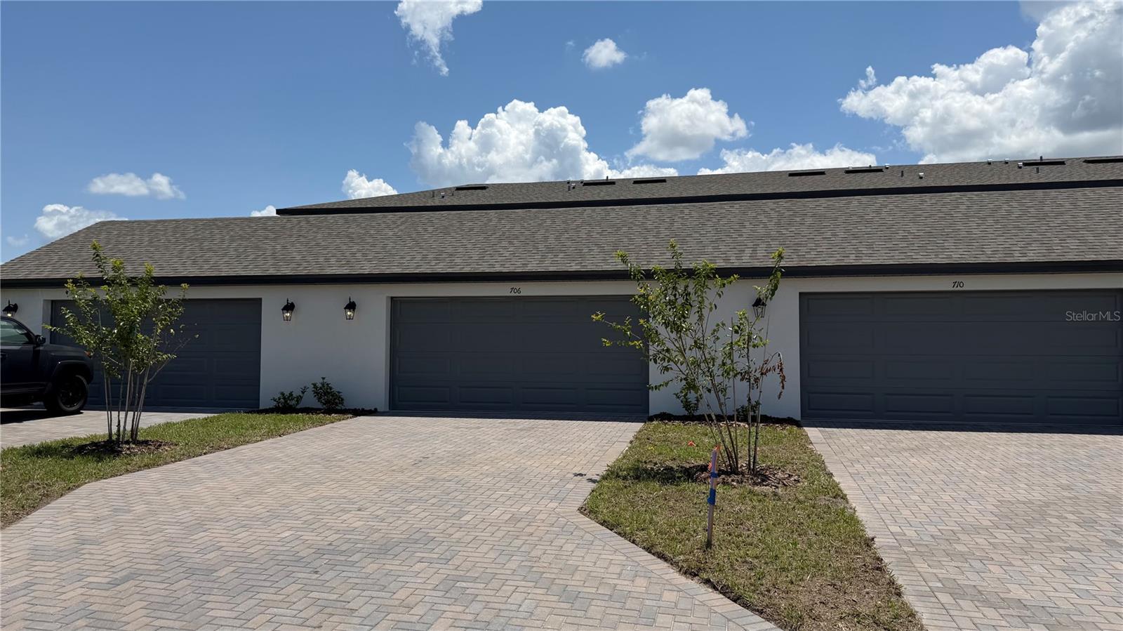EDEN CREST TOWNHOMES - Residential Lease