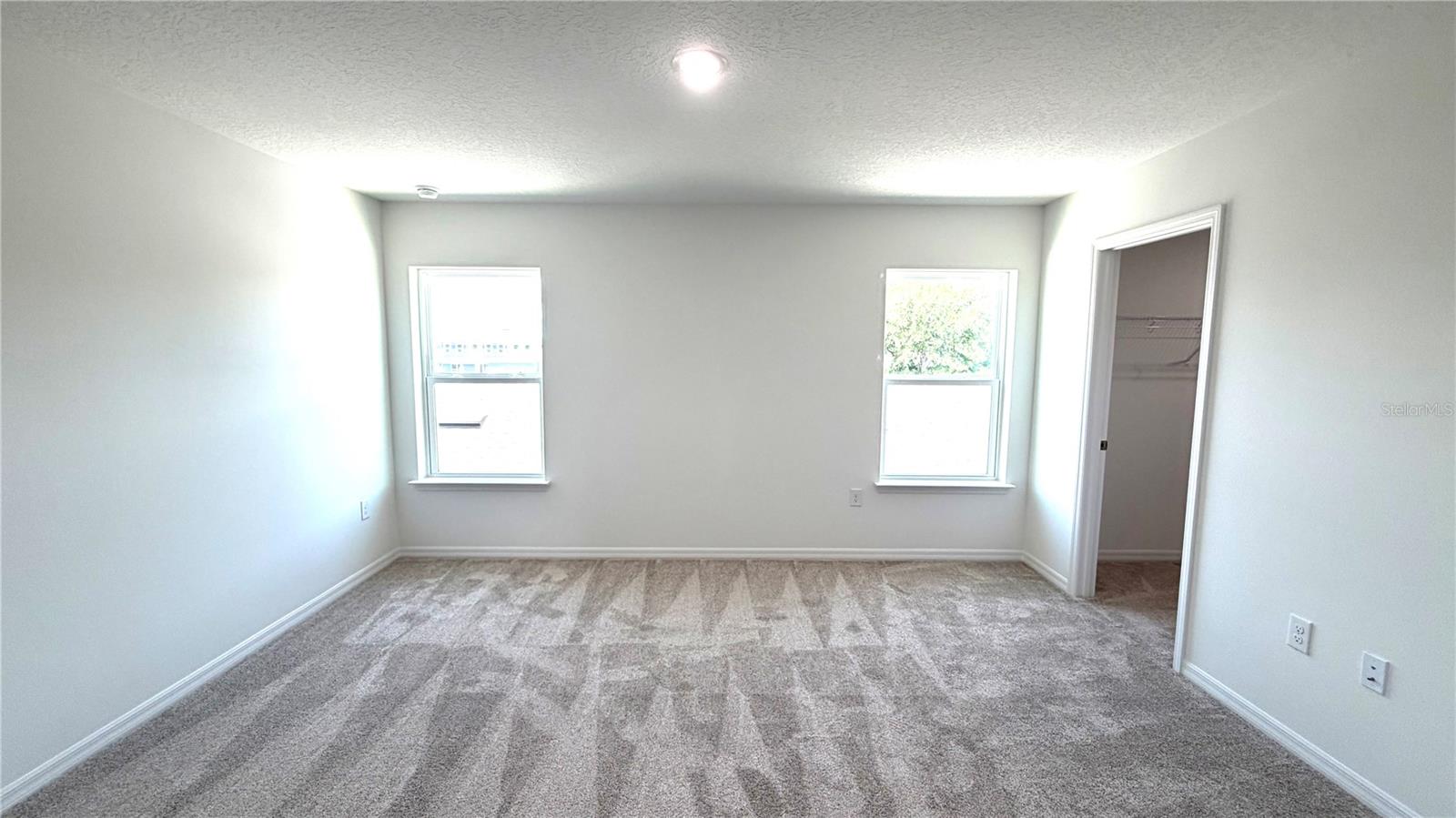 EDEN CREST TOWNHOMES - Residential Lease