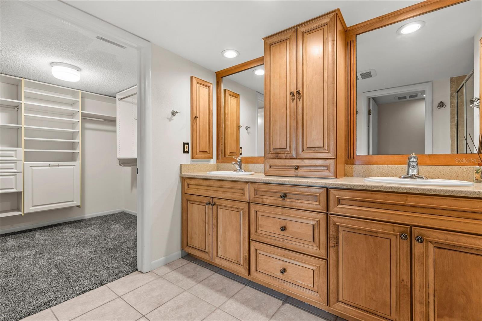 BRYNNWOOD CONDO 1 - Residential
